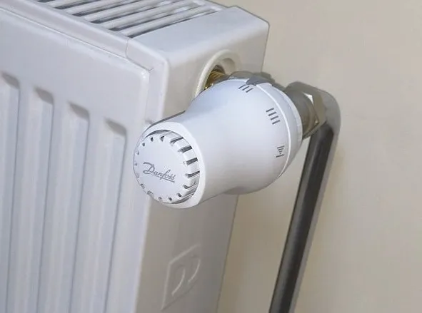 Danfoss Köşe Termostatik Radyatör Vanası