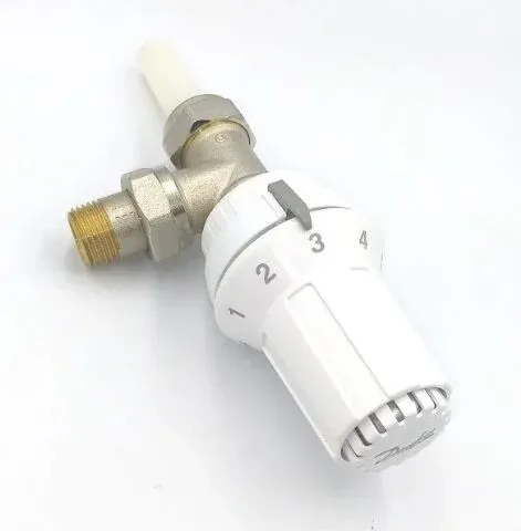 Danfoss Sıvı Sensörlü Köşe Tip Termostatik Radyatör Vanası (Pex) RA-N DN 15